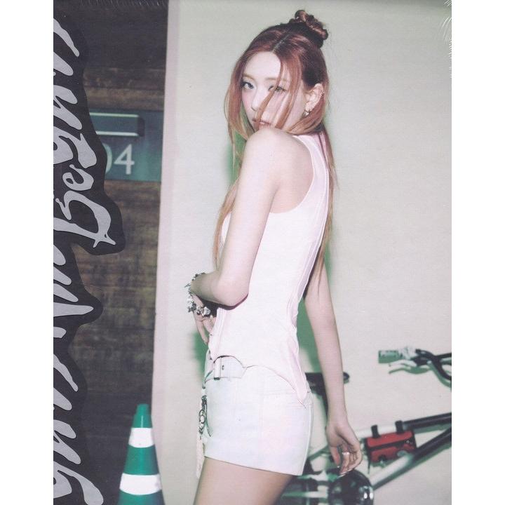 ITZY [Girls Will Be Girls] (Binder Ver.)
