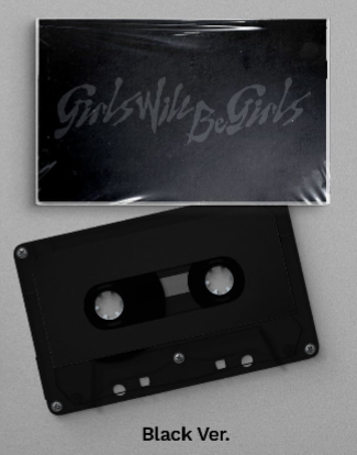 ITZY [Girls Will Be Girls] (Cassette Tape Ver.)