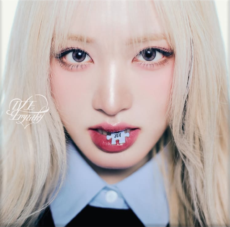 IVE 3rd EP Album [IVE EMPATHY] (Digipack Ver.) + Exclusive POB