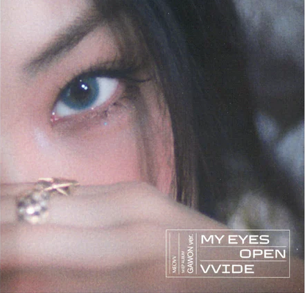 MEOVV 1st EP Album [MY EYES OPEN VVIDE] (MEOVV Ver.)
