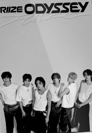 RIIZE 1st Album [ODYSSEY] (PHOTOBOOK Ver.)
