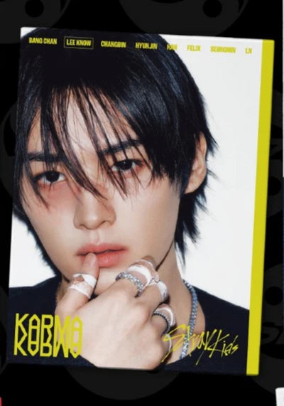 Stray Kids 4th Full Album [KARMA] (ACCORDION Ver.)