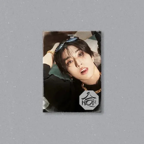 STRAY KIDS - SKZHOP HIPTAPE ‘合 (HOP)’ (ACCORDION VER.)